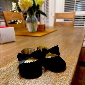 Janie and Jack Black Velvet Baby Shoes (3-6mo)